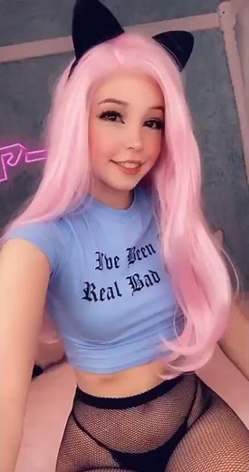 Belle Delphine shows B00BS while advertising ONLYFANS