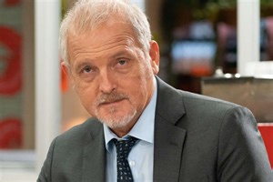 Muere Jordi Rebellón, el inigualable Doctor Vilches de 'Hospital Central', a los 64 años