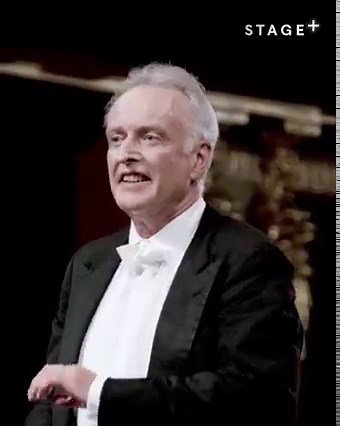 Carlos Kleiber was known for being extremely selective in his concert repertoire, but Brahms’ Second Symphony was among the works he chose to perform. His interpretation of it acquired legendary status. Stream the full concert with the Vienna Philharmonic / Wiener Philharmoniker at stage.plus/KleiberBrahms | STAGE