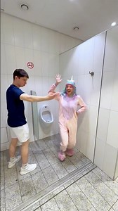 Toilet Lesson for Unicorn ⚽️🦄