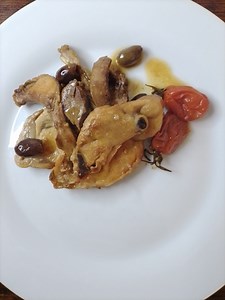 Coniglio in bianco con olive e limone CookinProgress