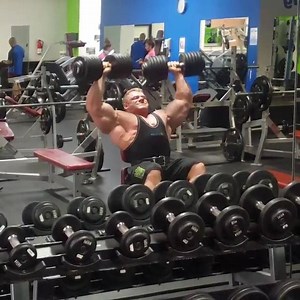 313 reactions · 33 shares | LAST REPS: Justin Compton IFBB (130lbs for shoulder press - 58kg) | Culturismo Italiano | Facebook