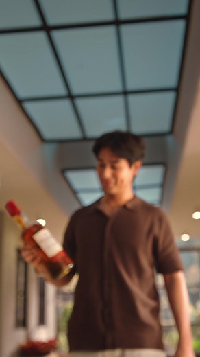 It’s here — and it’s SUPER. SUPER SPECIAL. More to pour. More to share. More to celebrate. Now in 1.5L, made for bigger moments and even bigger company. The best part? Every purchase gives you the chance to win 1 of 10 Tesla Model Y, 1 of 50 hybrid motorcycles, and thousands of Fundador bottles! 👉🏼 Always check under the cap for the unique winning seal 🥳 For 18 only. Drink responsibly. #FundadorSuperSpecialPromo #GustoKoYan #FundadorBrandy | Fundador Brandy