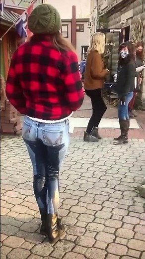 Wetting My Pants PRANK 🫣 #shorts #funny