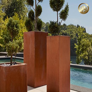 Customized Rusty Corten Steel Decorative Stand Flower Planter