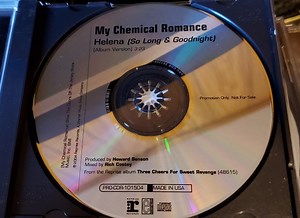 My Chemical Romance - Helena (So Long & Goodnight)
