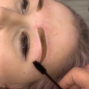 Beautifully soft powder brows by our master artist Georgia  Powder brows don’t have to be blocky and dark, natural is the way  Book your consultation during the month of June and we’ll give you a sneaky discount for your dream brows  | Zed Hair & Beauty | Facebook