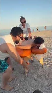 Tzanca Uraganu îi face farsă unui prieten 😂