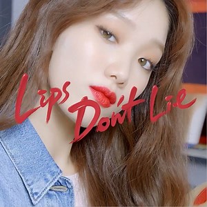 【一枝集齊顯色、滋潤、霧光唇釉💋全新Tattoo Lip Tint】 2019年牽起氣質霧光唇妝熱潮！LANEIGE推出全新絲霧透薄唇釉，質感如絲絨般的柔滑；獨有霧光顯色科技，一掃即打造持久無重、型格魅力霧光唇妝；配合護唇油配方，滋潤雙唇，即時為乾唇補水，撫平唇紋，散發如氣質女神 #李聖經 般嘅自信光芒！ 即click https://bit.ly/2CSOHnP 帶走你2019年嘅第一支唇釉喇～💄 #LANEIGEHK #NEW #LipTint #TattooLipTint | LANEIGE Hong Kong