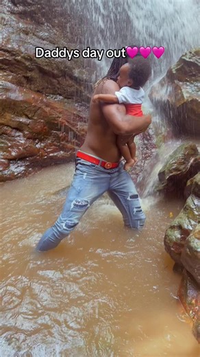 #trinityhouston #thehoustons #daddyanddaugther #waterfall