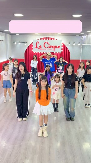 8.5K views · 178 reactions | Trend ‘Em ơi lên phố’ - Lớp Tiktok thầy Quàng Gia Huy  | Inbox ngay cho Fanpage để ĐĂNG KÝ HỌC NHẢY các lớp học Trực tiếp và Online các bạn nhé ❤️ #trending #quanggiahuy #thayhuykiddance | Thầy Huy Kid Dance | Facebook