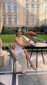 How to pronounce croissant in American English