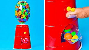 Creative ideas how to reuse plastic at home. 😊 | 5-Minute Crafts Teens