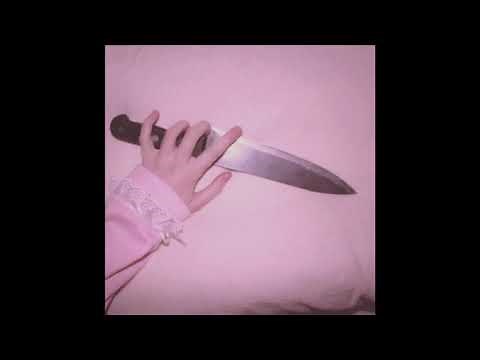 Melanie Martinez - mad hatter (slowed down)