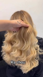 64 reactions | Balayages blonde doré 0790198938 | Ra Chou | Facebook