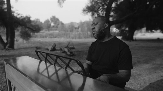 Robert Glasper - “Black Superhero” -  | BET Naacp Image Awards