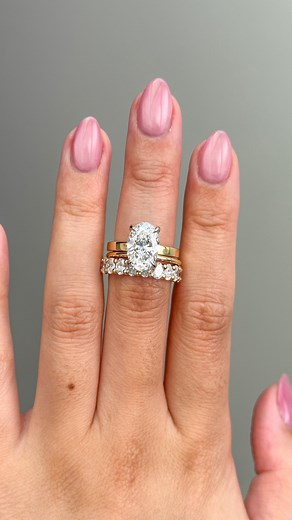 A forever favourite, for a reason.⁠ ⁠ ⁠ We hand craft custom engagement rings with love in Canada ✨️⁠ ⁠ ⁠ ⁠ #customengagementring #ovalengagementring #boldbandring #torontojeweller #canadianjeweller #ovalring #engagementring #customringdesign #boldband #canadianjewellery⁠ ⁠ 🏷️⁠ ⁠ bold oval band engagement ring, custom oval ring Toronto, handcrafted engagement rings Canada, modern oval engagement ring design, thick band oval ring style | Alexis Gallery Custom Engagement Rings