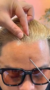 404K views · 1K reactions | Whtsapp:+923424080700 #toupee #WigInstallation #wigcenter #HairMakeover #HairTransformation #HairStylist #USAHair #NYCHair #LAHair #UKHair #LondonWigs #EuropeanWigs #HairTutorial #BeforeAndAfter #HairGoals #TrendingReels | wig center. | Facebook