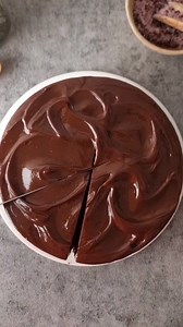 943K views · 15K reactions | Bolo de Chocolate Ingredientes: 80g de...