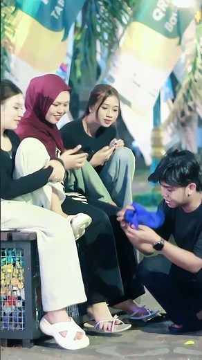 these beautiful girls very shy🤣