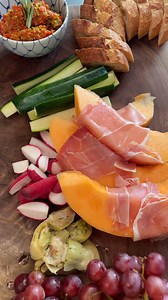 Want a healthy meal that takes *literally* minutes to prepare? Try an Italian-inspired board (that’s big enough for you and your crew) - packed with filling fiber, protein, and healthy fats so you’ll stay satisfied. And if you want to bulk it up even more, add extra ZeroPoint fruit and veggies. 8 Points for ¼ all ingredients on the board (recipe makes 4 servings) WW members: Search “Italian-Inspired Grazing Board” to find this in the app. Who are you sharing this with? Tag 'em! | WeightWatchers 