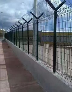 [Hot Item] Anti-Climb Service Durable 3D Curved Wire Mesh Fence