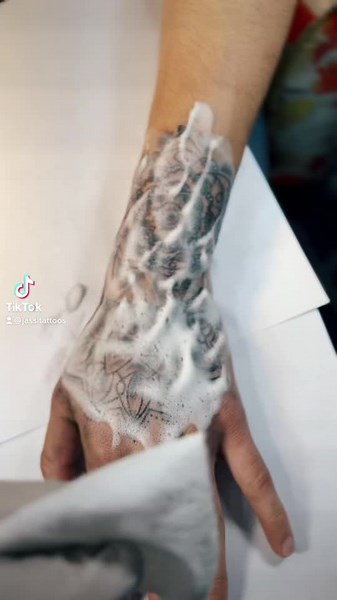 Zayn Malik Hand Tattoo: All You Need to Know