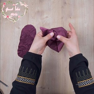 Wow!!! How about sewing practical booties in a short time? #sewinglove #sewing | Good idea girls