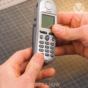 179K views · 873 reactions | Old Phone Repairs | Crafty Panda How | Facebook