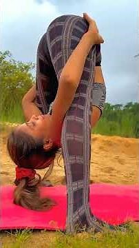 R.E.S Flexiblenia Amazing Acrobatics Contortionist Video #contortion