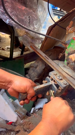 99K views · 1.4K reactions | Deli Brand Locking Pliers  खिया लागेको knot bolt सजिलै खोलियो  Strong grip, heavy quality  Rate: Rs. 590 मात्र ✅ Paudel Suppliers Galchhi, Dhading 9860730063  | Paudel suppliers | Facebook