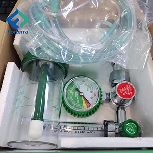 [Hot Item] Hot Selling CE Approved Medical Oxygen Regulator Float-Type Medical Oxygen Regulator with Humidifier for Oxygen Cylinders