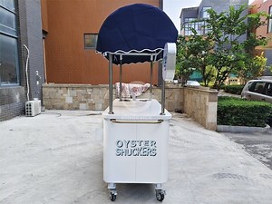 [Hot Item] Yituo New Design Mobile Italian Ice Cream Hand Push Cart with Display Freezer Gelato Stand Cart