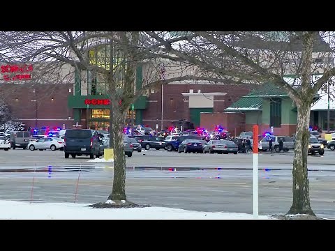 RAW VIDEO: Scene after shooting reported at Fox River Mall in Grand Chute, Wisconsin