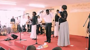 🛑. LES 4 MYSTERIEUSE TRACES. 1. TRACES DU SERPENT SUR LE ROCHER, 2. TRACES DE NAVIRE DANS LA MER . 3. TRACE D'AIGLE DANS LES AIRS. 4. TRACES D'UN HOMME SUR UNE JEUNNE FEMME COMME A DIT SALOMON UN MYSTÈRE RÉVÉLÉ PAR WILLIAM BRANHAM ET CHANTÉ PAR LIFOKO. JE VOUS SOUHAITE UNE SEMAINE DE GLOIRE PAR CE MERVEILLEUX CANTIQUE. QUE DIEU VOUS BÉNISSE ABONNEZ VOUS SUR NOTRE NOUVELLE PAGE SUR CE LIEN👇 https://www.facebook.com/profile.php?id=100095366135947&mibextid=kFxxJD Forum Évangélisation Au Temps de 