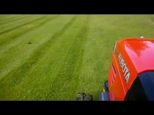 Kubota G26 cutting wet grass