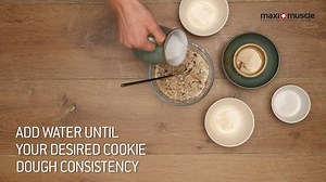 Protein Chef bringing us some amazing Maximuscle Protein Cookie Dough! 👌 Per Serving: Calories - 244 kcal Protein - 17g Carbs - 14g Fat - 13g #Protein #Nutrition #Foodie #FitFoodie #Maximuscle #Treat | MaxiNutrition