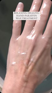 RELAXING HEALING HAND PARAFFIN WAX Treatment a form of HEAT Therapy to help increase blood flow, relax muscles, decrease joint stiffness, minimize muscle spasms, inflammation & treat sprain’s! #handselfmassage #handmassage #effectivehandtherapy #handtherapy #athritis #handpainrelief #takecareofyourbody #healthyhands #healthyjoints #healthknuckles #lookafteryourself #lookafteryourskin #lookafteryourbody #lookafteryou #massages #massagebenefits #handproblems #tendonstrength #tendonsinjury #ligamen
