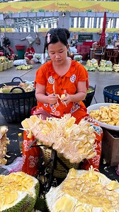 468K views · 2.6K reactions | Beautiful Girl Jackfruit Cutting Skills | Sarkari Foodie | Facebook