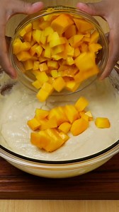 Delicioso pastel de mango, fácil y sin horno. | Recetas Sabrosas