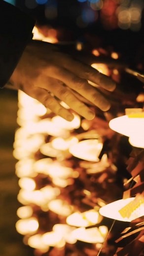 13 reactions |  We've turned on the lights in Harrison Hot Springs! Looking for a place to stay? Check out our latest Cozy Accommodations blog for your winter getaway! #HarrisonRiverValley #TheFraserValley #ScenicRoute7 #ExploreBC | Tourism Harrison | Facebook