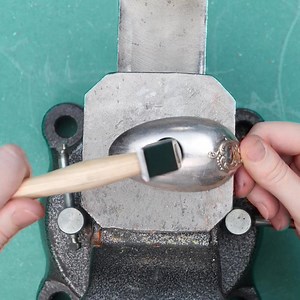 Turning Spoon Into A Pretty Necklace Thanks for watching! Please be aware that this video is for entertainment purposes only and techniques shown should not be attempted at home! | DeMilked