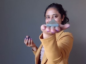 Satin Crystals Apache Gold Pyramid Pyrite Stone 0.75-1.0 inch