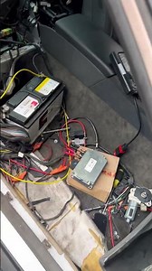 Mercedes R230 SL550 SL500 SL55 Battery Stabilization Control Load Module OEM #A2305401045