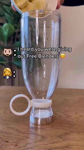 12 reactions · 3 comments | bit.ly/fruity-c Would you try this Hot Cheeto Smoothie？! 掠勞 .... #barbie #smoothie #workout #gym | Slushy Cuppie Usa | Facebook