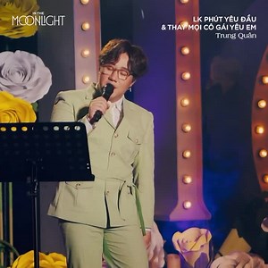 Ai rảnh ghé đây ít phút nghe chàng trai chưa mảnh tình vắt vai kể chuyện tình của người khác này… ———— Bài hát: Mashup Phút Yêu Đầu - Thay Mọi Cô Gái Yêu Anh Sáng tác: Bảo Lư - Kai Đinh Ca sĩ: Trung Quân | Trung Quân