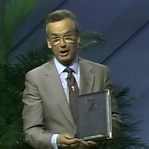 The Performance Planner and the Leaders Daily Devotional By Zig Ziglar | Total Value of $62.94 | Daily Planner Journal and Devotional For Daily Weekly Monthly and Yearly Goal Setting