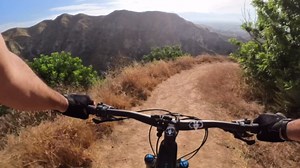 2 Pairs Bike Brake Pads Resin for Sram Code, Code R, Code RSC, Guide, Guide RE The Bicycle Replacement Part for OEM Brakes for high Braking Power and Quiet Stops.