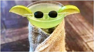 How to Make a Tasty Master Yoda Cocktail