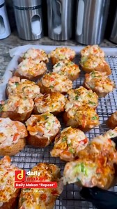 23K views · 119 reactions | Resipi Shrimp + Crab Toast 襤 | Daily Makan | Facebook
